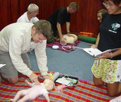 PADI IDC Care for Children Emergency First Response Instructor Course Infant CPR