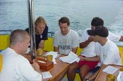 PADI IDC Staff mulitilingual support